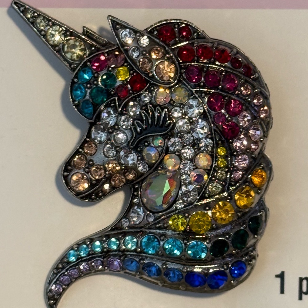 NEW Elegant Bling Colorful Unicorn Brooch